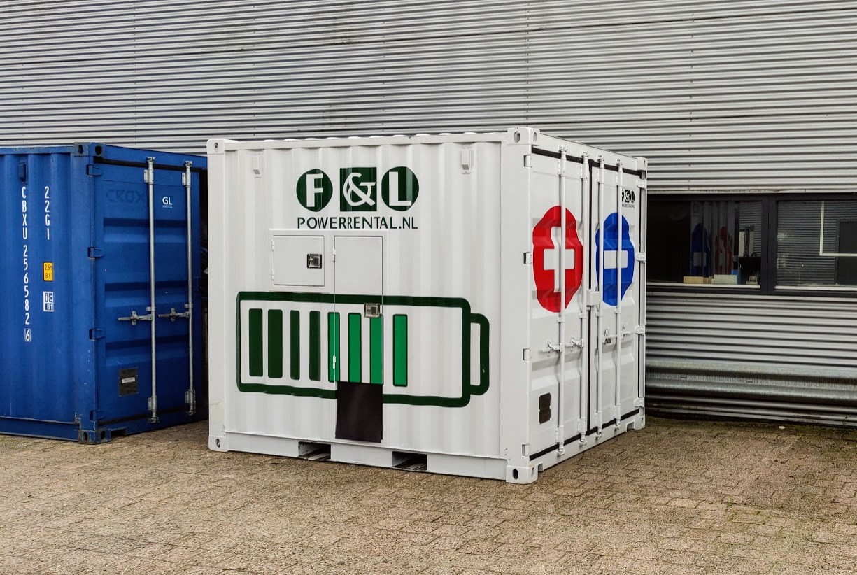 Accu Container 330kva